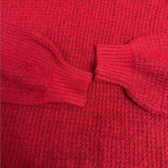 American Eagle • Oversized Knit Sweater - Picture 7 of 7